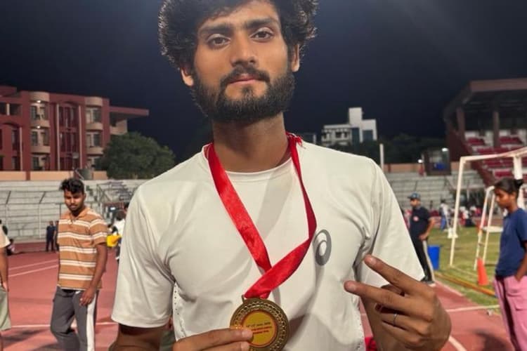 अररिया के तुषार राज ने 400 मीटर हर्डल्स में लगातार तीसरी बार जीता गोल्ड, कुल छठा स्वर्ण पदक