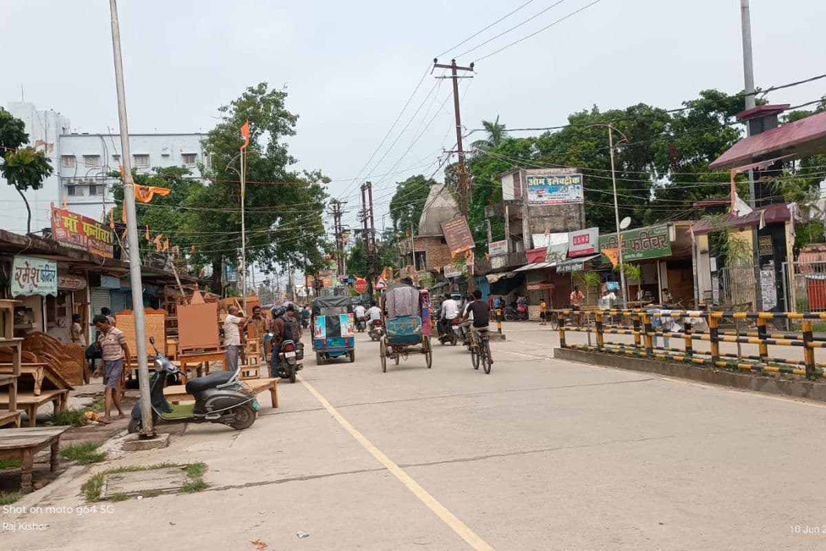 देर रात झमाझम बारिश से मौसम हुआ सुहाना, आज 34 डिग्री तक जाएगा पारा