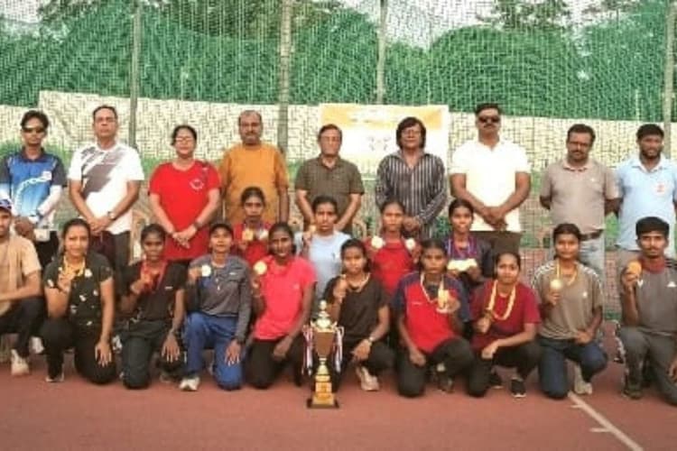बेटों से आगे निकलीं बेटियां, राज्य स्तरीय एथलेटिक्स में पूर्णिया को मिले 27 मेडल