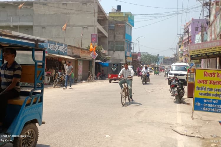 मुंगेर में 38°C तापमान, लेकिन महसूस हो रही 40°C की गर्मी, उमस ने बढ़ाई लोगों की परेशानी