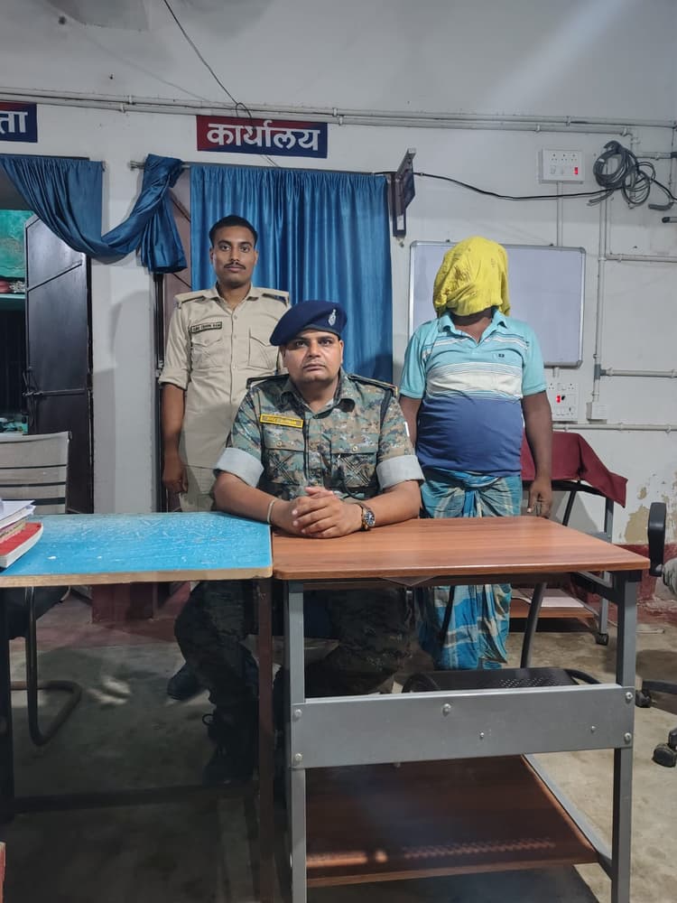 कटिहार में फायरिंग और मारपीट मामले में पुलिस की कार्रवाई, दोनों पक्षों के आरोपी गिरफ्तार