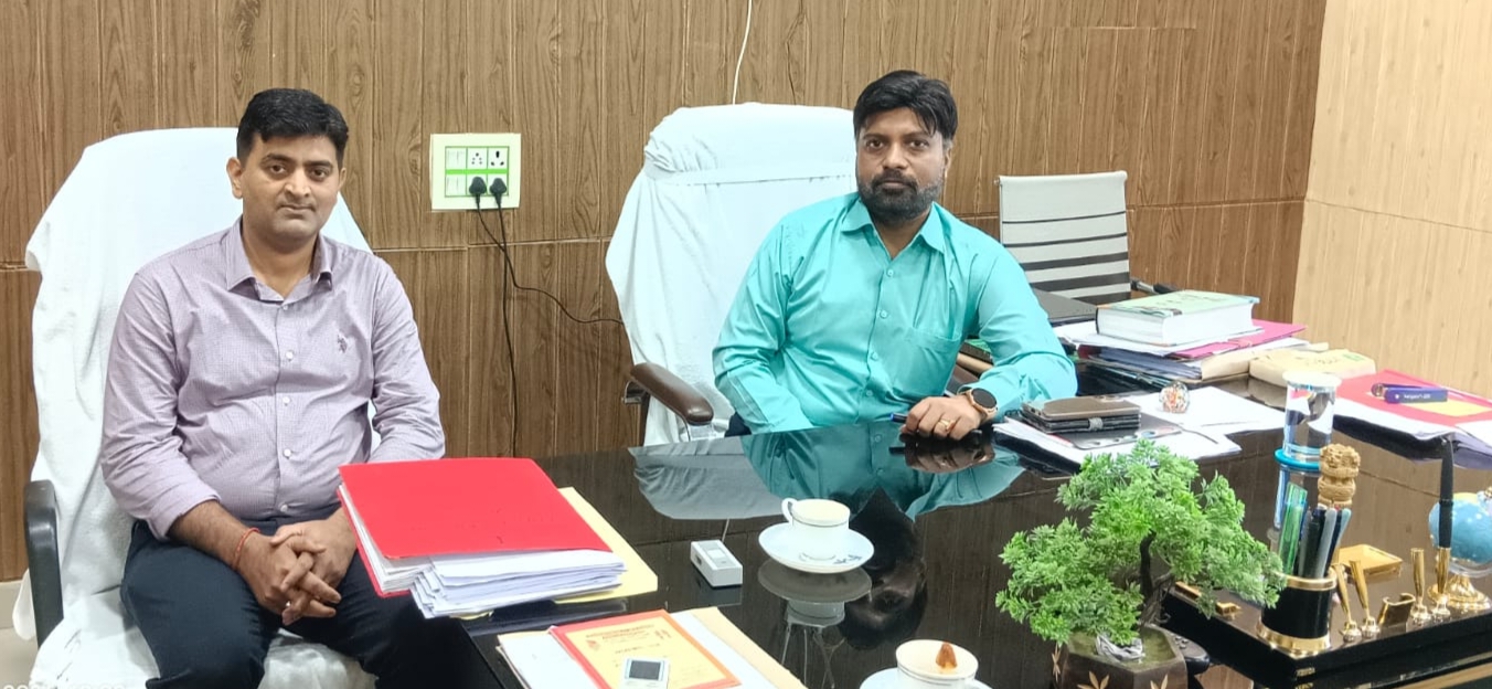 बारसोई अनुमंडल राजस्व पदाधिकारी के रूप में विकास कुमार सिंह ने संभाला पदभार