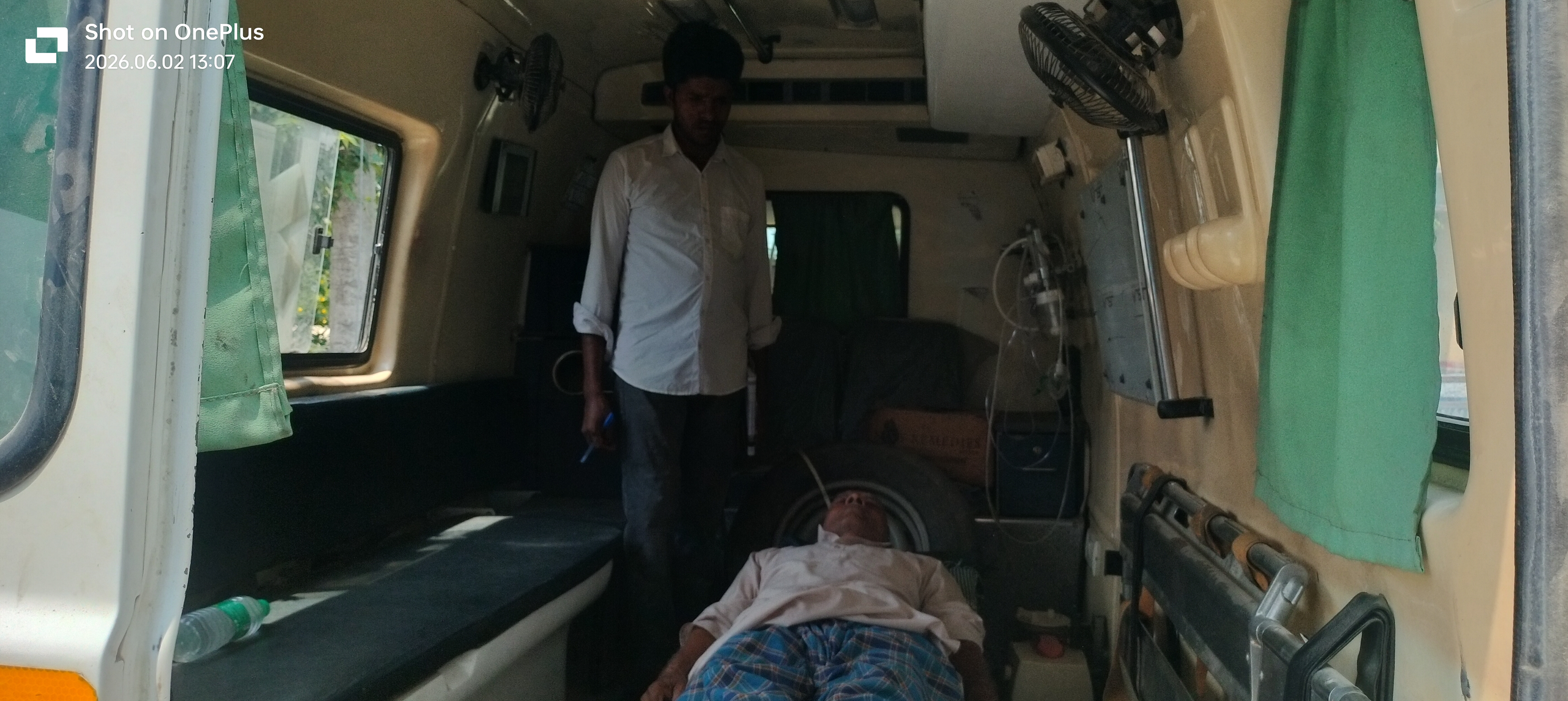 जमीन विवाद में दंपती पर जानलेवा हमला, नगद व गहने लूटने का आरोप