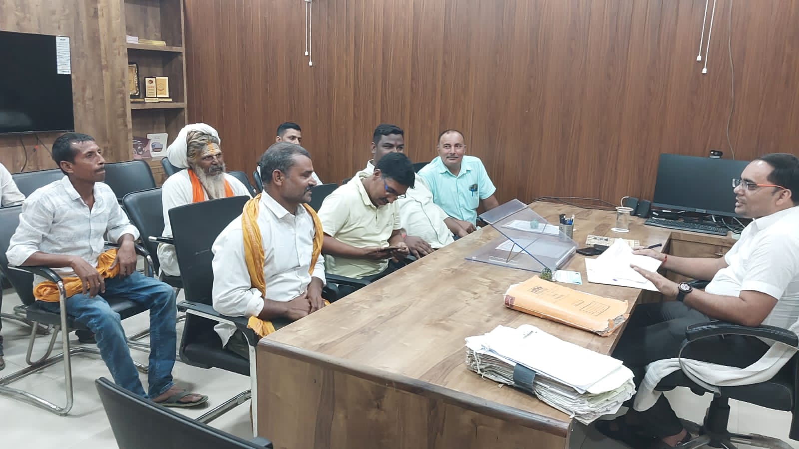 कृषि भूमि की बंदोबस्ती के लिए खुली डाक संपन्न