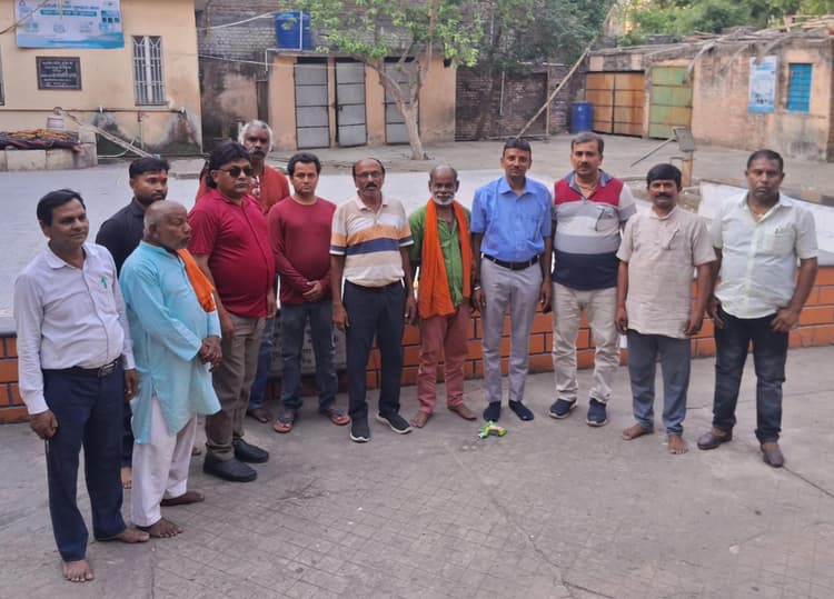 मुंगेर विचार मंच के रवि अध्यक्ष व डॉ विनोद बने सचिव