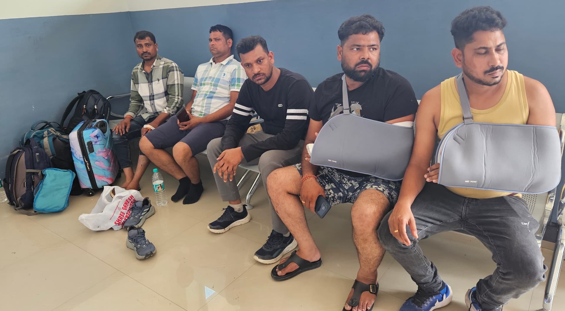 ट्रैक्टर से टकराई कार, छह लोग घायल