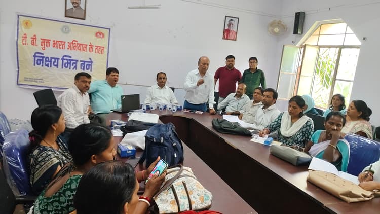ई-संगिनी एप से टीबी मरीजों को मिलेगा चिकित्सीय परामर्श : दीपक ठक्कर