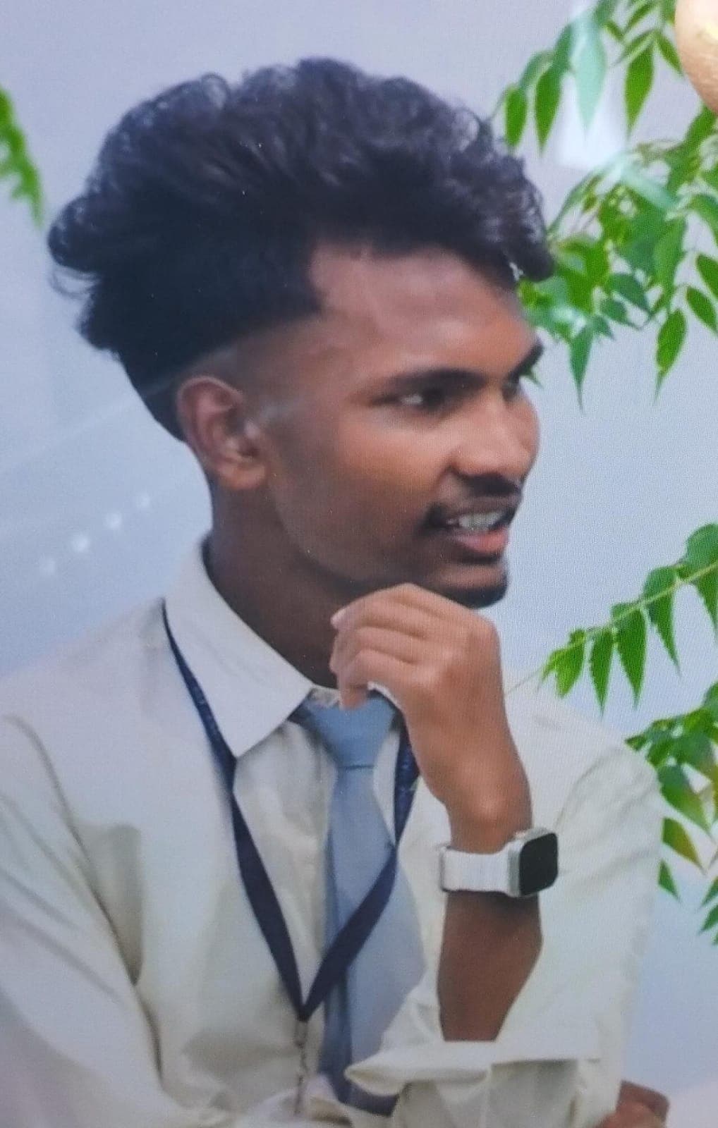 सड़क हादसे में युवक की मौत, दो घायल