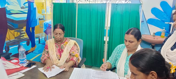अनुमंडलीय अस्पताल में 78 गर्भवतियों की हुई जांच, एक हाई रिस्क मामला चिह्नित