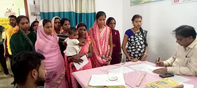 एएनसी शिविर में 140 गर्भवती महिलाओं की हुई स्वास्थ्य जांच