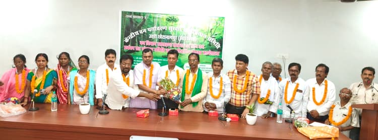 Bokaro News : वन सुरक्षा समितियों को हक देने का आश्वासन