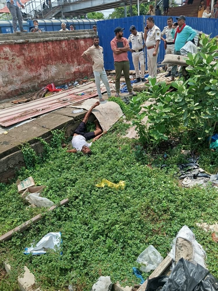 वज्रपात की चपेट में आने से युवक की मौत