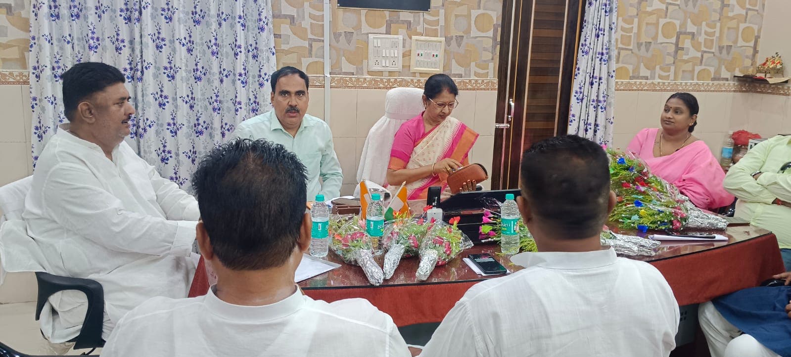 सशक्त स्थायी समिति की बैठक में विकास योजना पर मंथन