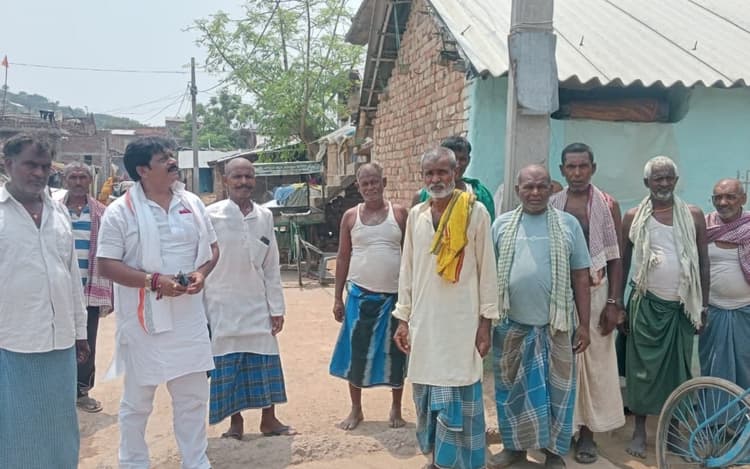 अघोषित आपातकाल के विरुद्ध आम आदमी जन आंदोलन को रहे तैयार : सपा