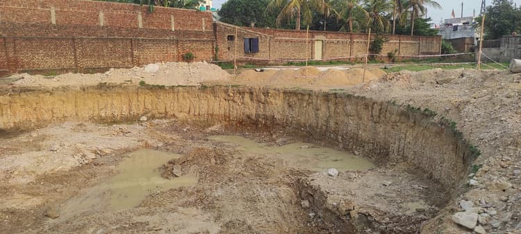 Dhanbad News: जलापूर्ति योजना की धीमी गति पर एजेंसी को नोटिस