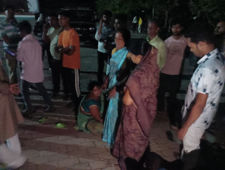 Giridih News :संत जेवियर्स स्कूल के हॉस्टल में रह रहे छात्र की संदिग्ध परिस्थिति में मौत