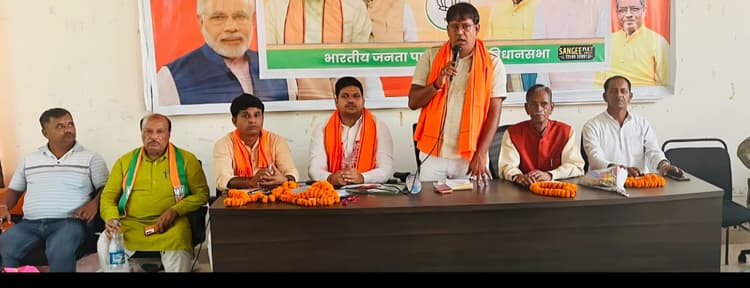 Giridih News :विकसित भारत के संकल्प साकार करने में जुटें कार्यकर्ता : रणधीर सिंह