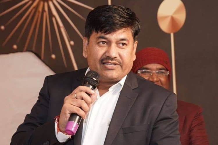 कॉफी विद एसडीएम: गढ़वा में 10 जून को सजेगी 'चर्चा की मेज', पर्यावरण और सामाजिक संगठनों को बुलावा