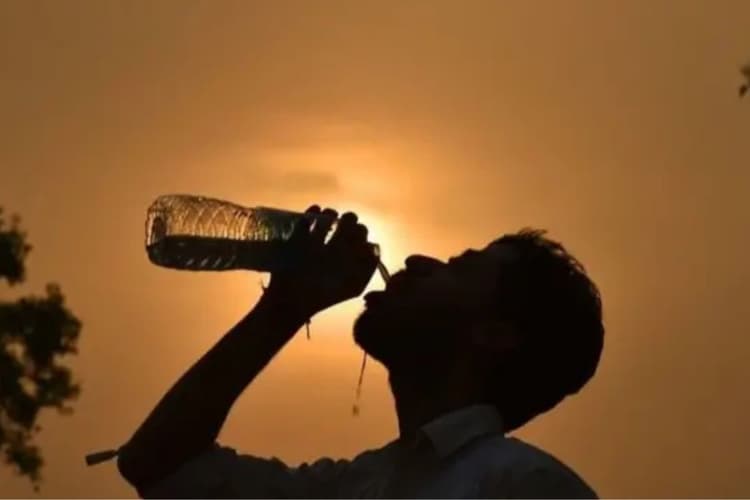पटना में उमस भरी गर्मी के बीच बारिश के आसार, मौसम विभाग ने जारी किया अलर्ट