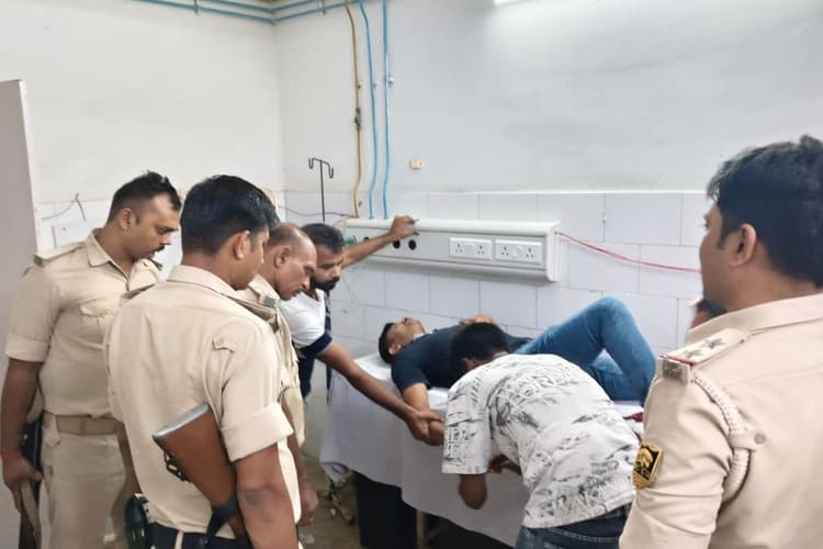 पटना के मसौढ़ी में मुठभेड़ में घायल बदमाश मोहम्मद हैदर की मौत, थानाध्यक्ष सहित दो पुलिसकर्मी इलाजरत, जानिए पूरा मामला…