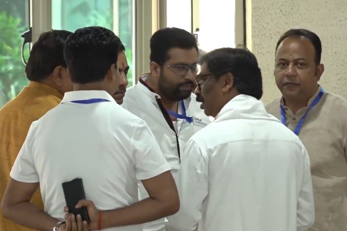 झारखंड राज्यसभा चुनाव: हेमंत सोरेन की BJP विधायकों के साथ 'चाय पर चर्चा', सोशल मीडिया पर वीडियो वायरल