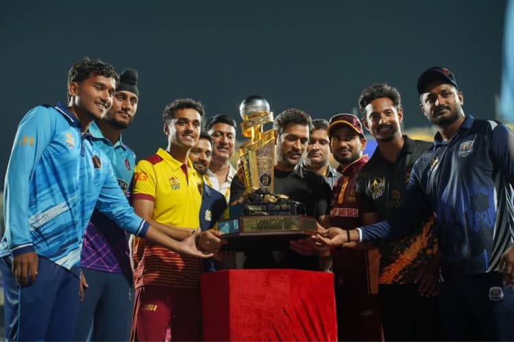 झारखंड टी20 लीग से निकलेगा अगला IPL स्टार? MI और RCB के स्काउट्स पहुंचे रांची
