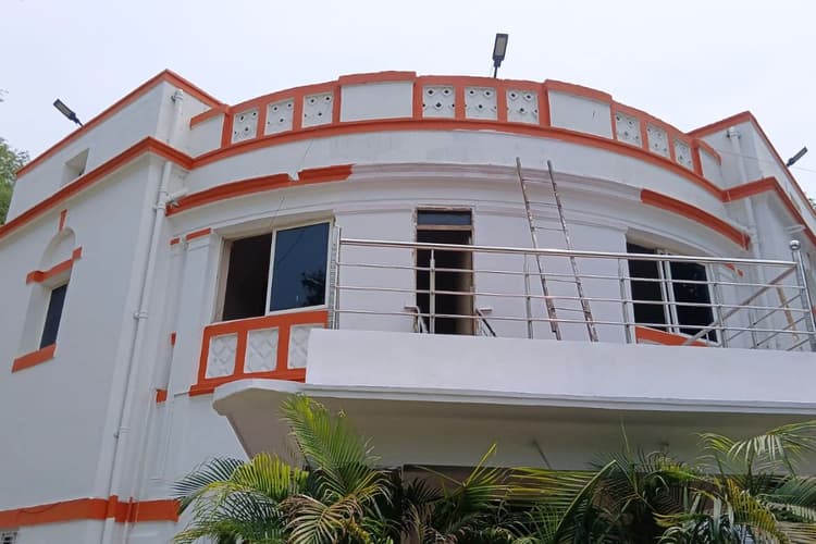 लालू यादव के लिए तैयार हो रहा नया आवास, 39 हार्डिंग रोड बनेगा RJD का नया पावर सेंटर, सामने आईं अंदर की तस्वीरें