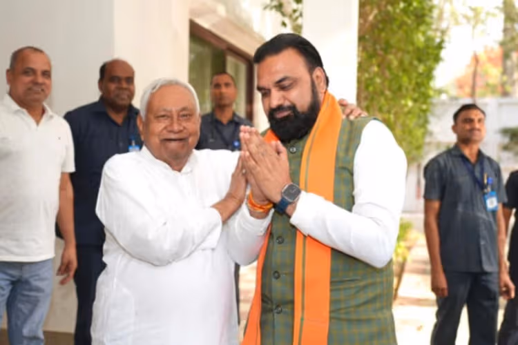 MLC इलेक्शन में सिर्फ 2 को छोड़ बाकी सभी हो सकते हैं नये चेहरे, 8 जून को नॉमिनेशन का आखिरी दिन