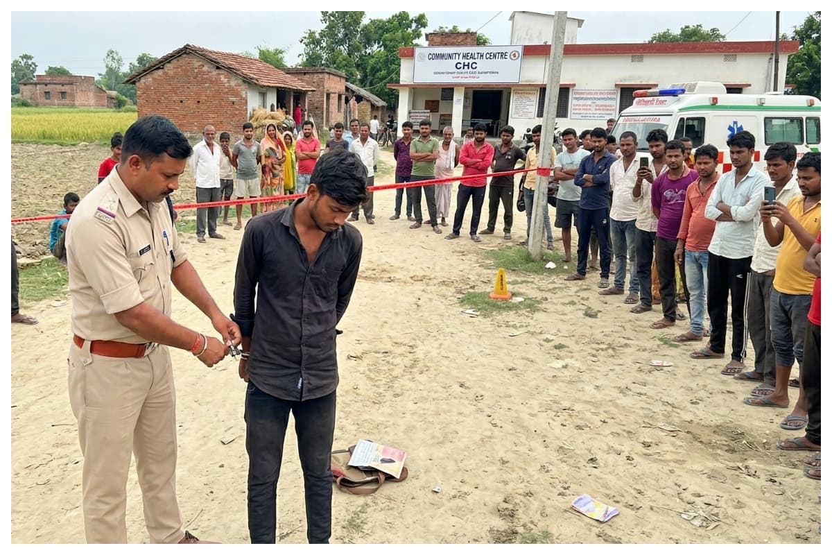 पट्टीदारों के विवाद में चाकूबाजी, सीने में वार से एक गंभीर घायल, पुलिस ने आरोपी को दबोचा