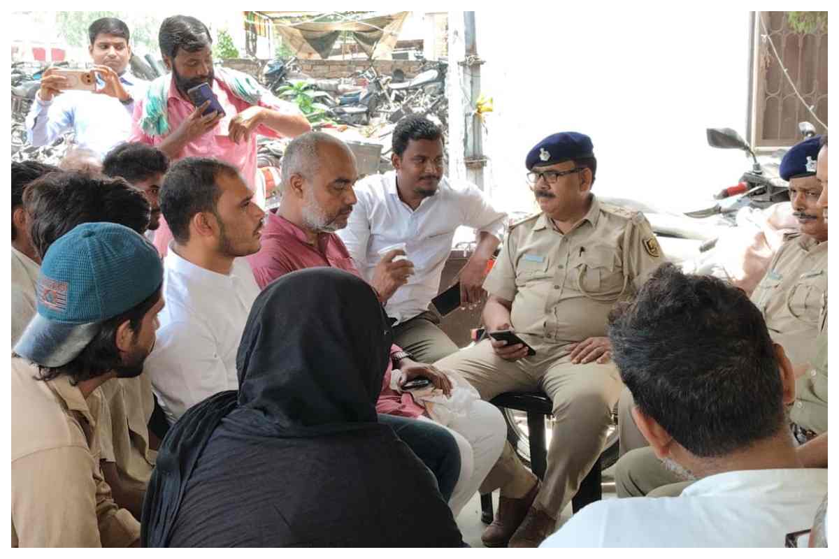 मोहर्रम को लेकर बंजरिया थाना में शांति समिति की बैठक, थानाध्यक्ष ने जारी किए निर्देश