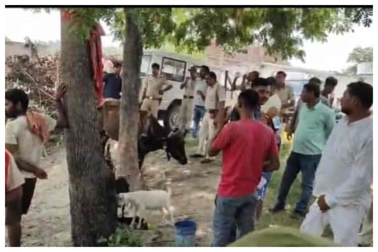 चकिया में मठ की 96 डिसमिल जमीन कराई गई कब्जामुक्त, प्रशासन की मौजूदगी में कार्रवाई