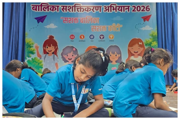 Muzaffarpur: एनटीपीसी कांटी का सशक्त बालिका अभियान बना बदलाव की मिसाल, 120 छात्राएं हुईं लाभान्वित