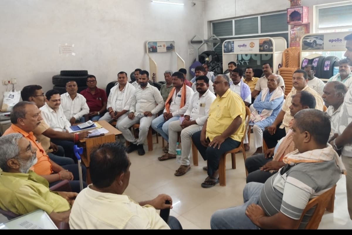 Samastipur: डीजल की महंगाई के कारण 8 जून से बढ़ेगा बसों का किराया: समस्तीपुर जिला मोटर व्यवसायी संघ ने जारी की नई किराया सूची