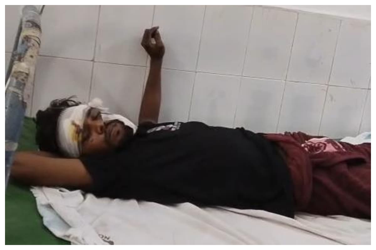 Muzaffarpur Road Accident: ट्रैक्टर की जोरदार टक्कर से बाइक सवार युवक गंभीर रूप से घायल, PMCH रेफर