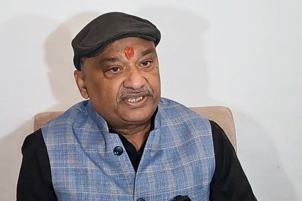 RJD MLC बोले- राबड़ी देवी डायमंड ज्वेलरी नहीं पहनतीं, सिंगर को हीरे का कंगन गिफ्ट करने के बाद JDU ने की ED जांच की मांग