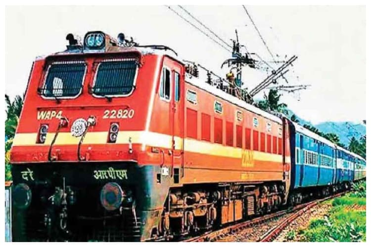 समस्तीपुर: बिना टिकट यात्रा करने वालों की अब खैर नहीं, रेलवे ने वसूले 55 लाख रुपये