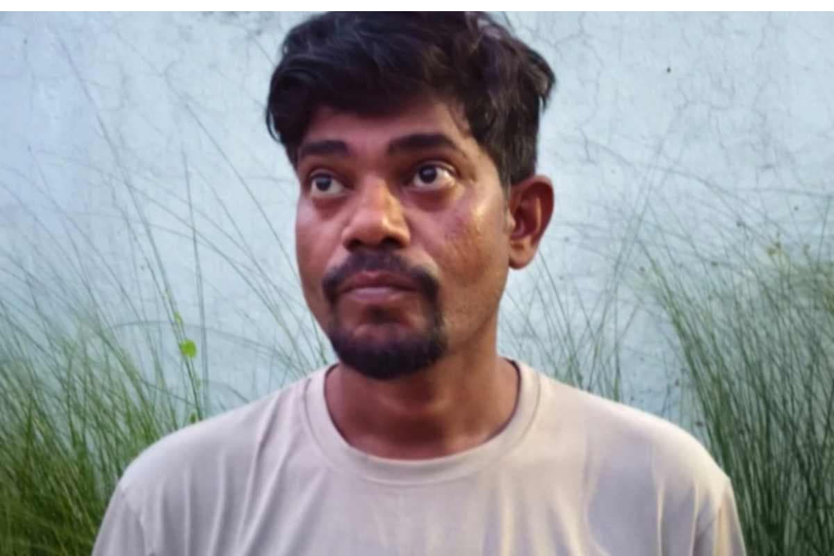 sitamarhi smuggler escapes Thana hazat charas smuggler prabhu bhagat escapes three chowkidar suspended sitamarhi smuggler escapes Thana hazat charas smuggler prabhu bhagat escapes three chowkidar suspended