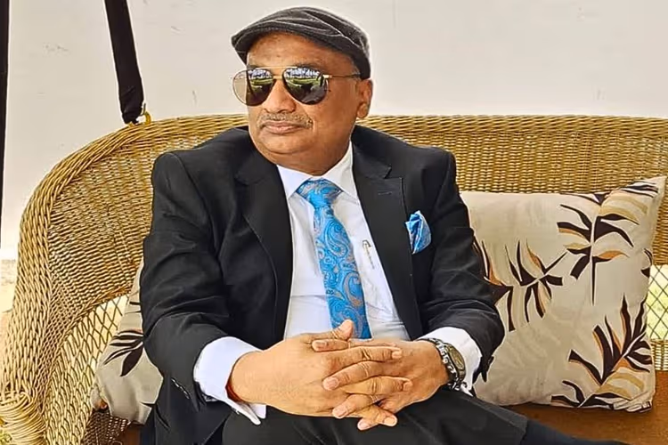 रिवॉल्वर, महंगी घड़ियां और करोड़ों की जमीन, जानिए RJD के MLC कैंडिडेट सुनील सिंह की संपत्ति का पूरा लेखा-जोखा