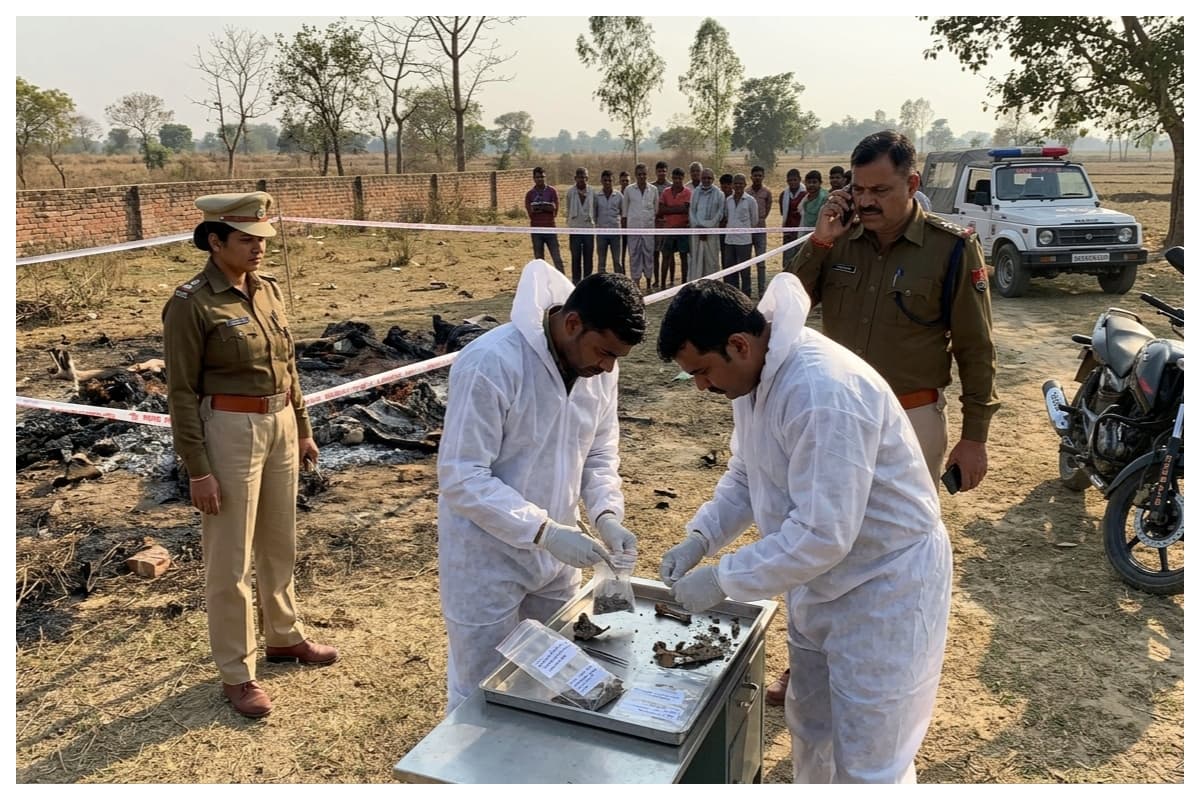 Mother and brother arrested in Khairatiya murder case in West Champaran Mother and brother arrested in Khairatiya murder case in West Champaran