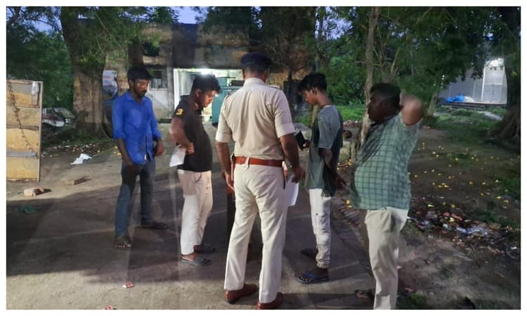 मुजफ्फरपुर: बोचहाँ में दर्दनाक हादसा, अज्ञात वाहन की टक्कर से 28 वर्षीय महिला की मौत