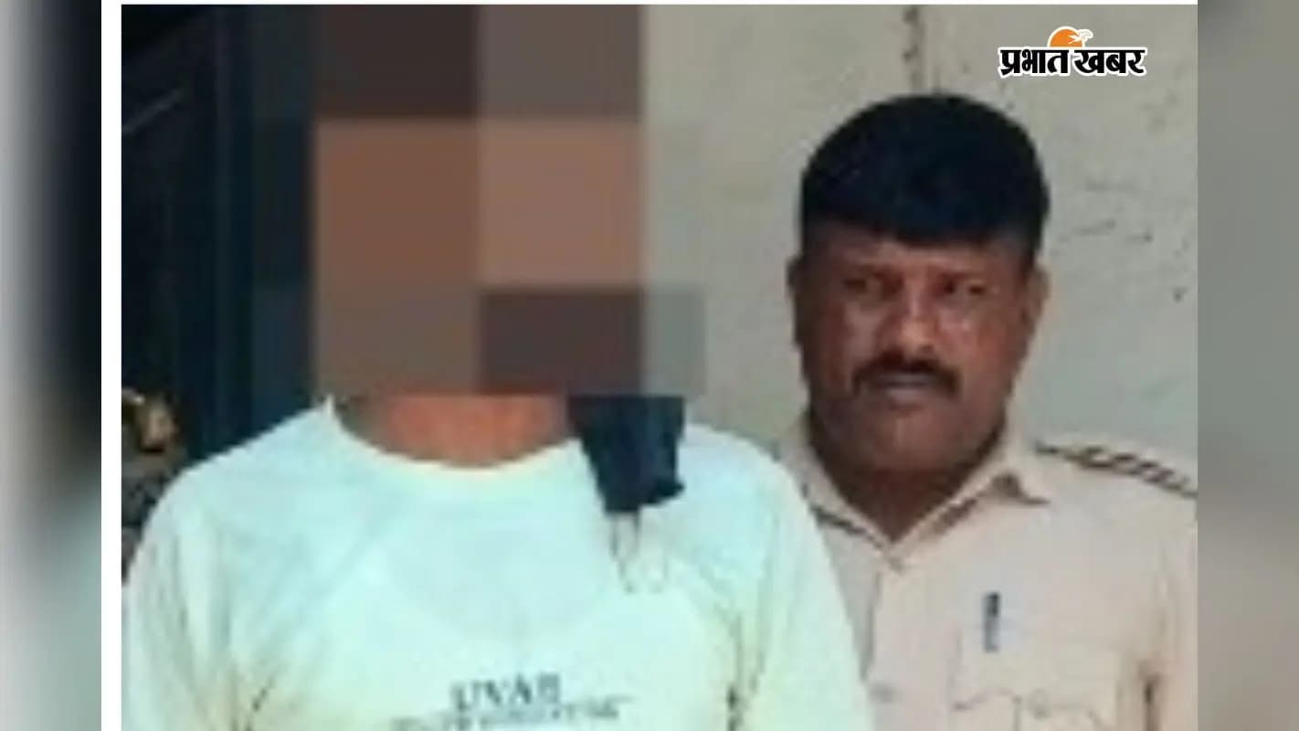 गोपालगंज: 5 लाख रंगदारी मांगने वाला टॉप अपराधी गिरफ्तार गोपालगंज: 5 लाख रंगदारी मांगने वाला टॉप अपराधी गिरफ्तार