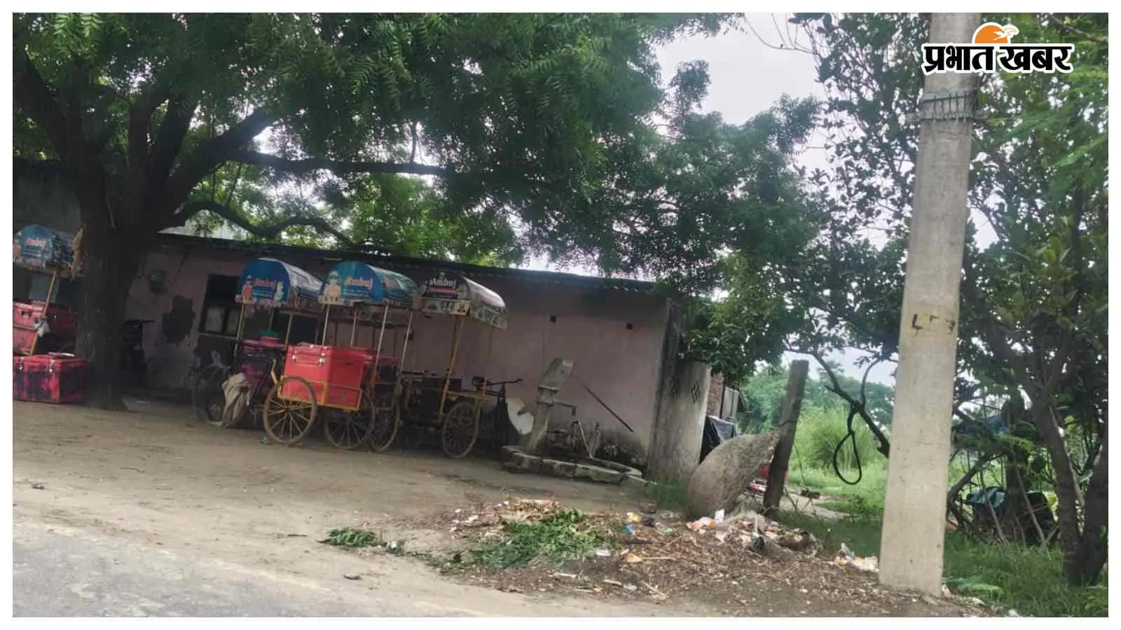 फैक्ट्री में ऑपरेटर की मौत, इलाज में लापरवाही का आरोप फैक्ट्री में ऑपरेटर की मौत, इलाज में लापरवाही का आरोप