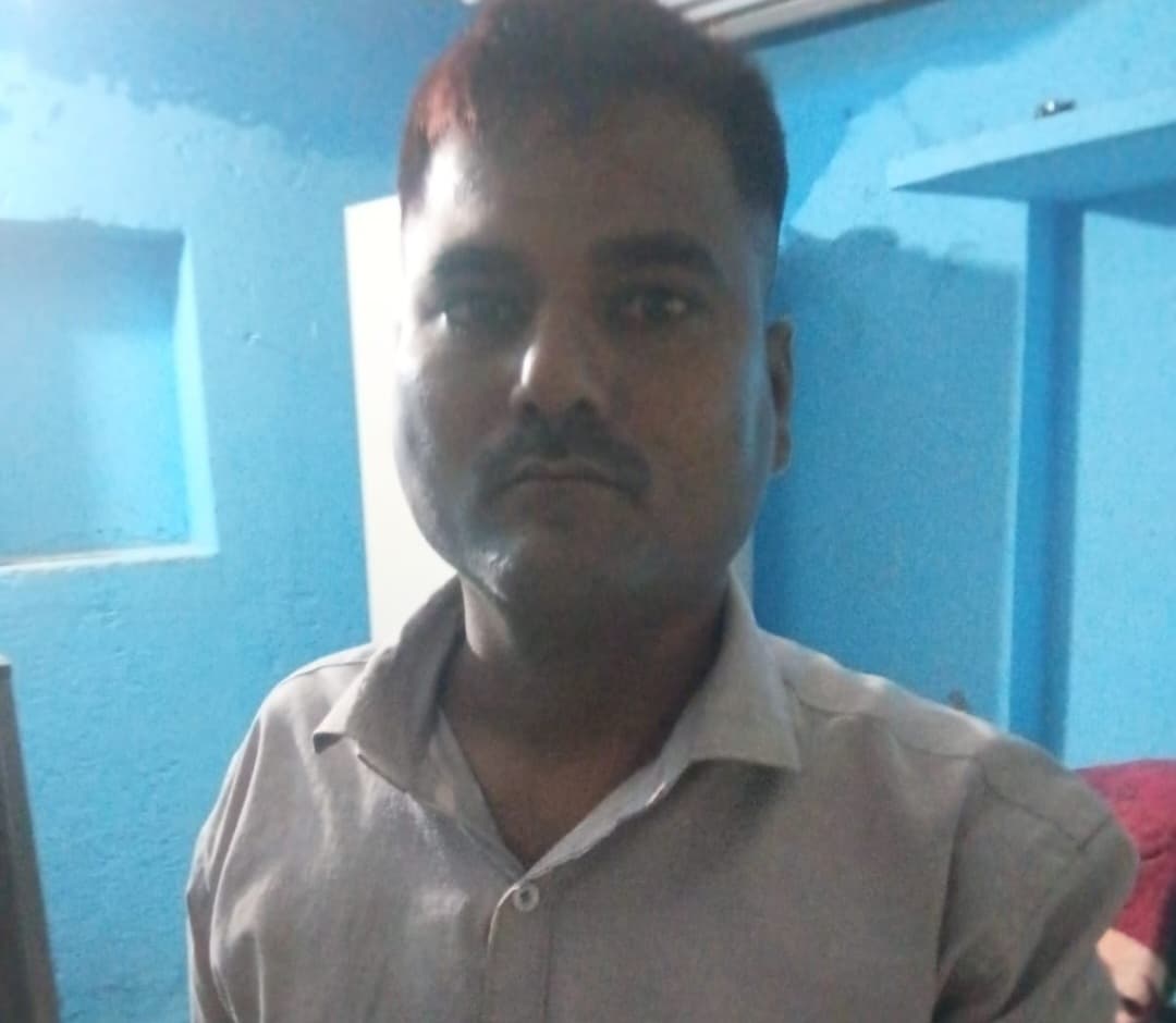 बेगूसराय सहित बिहार के कई थानों में छिनतई और लूट सहित अन्य मामले का फरार शातिर अपराधी अमित तिवारी गिरफ्तार बेगूसराय सहित बिहार के कई थानों में छिनतई और लूट सहित अन्य मामले का फरार शातिर अपराधी अमित तिवारी गिरफ्तार