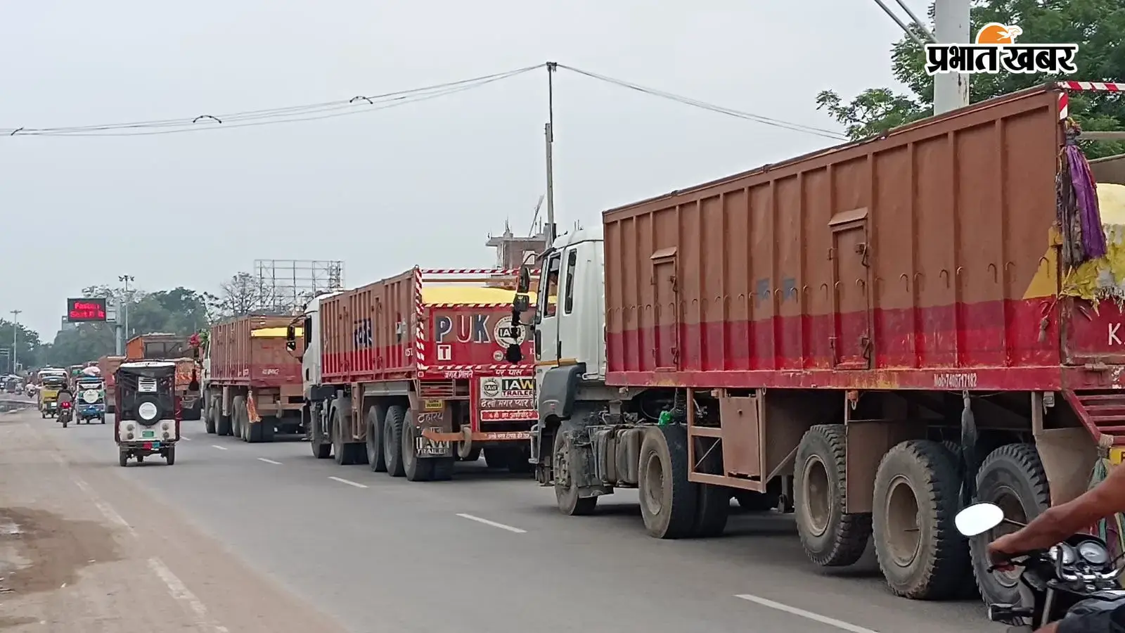बक्सर में ट्रैफिक का बदला रंग: दुर्घटना के बाद दिखा अनुशासन बक्सर में ट्रैफिक का बदला रंग: दुर्घटना के बाद दिखा अनुशासन