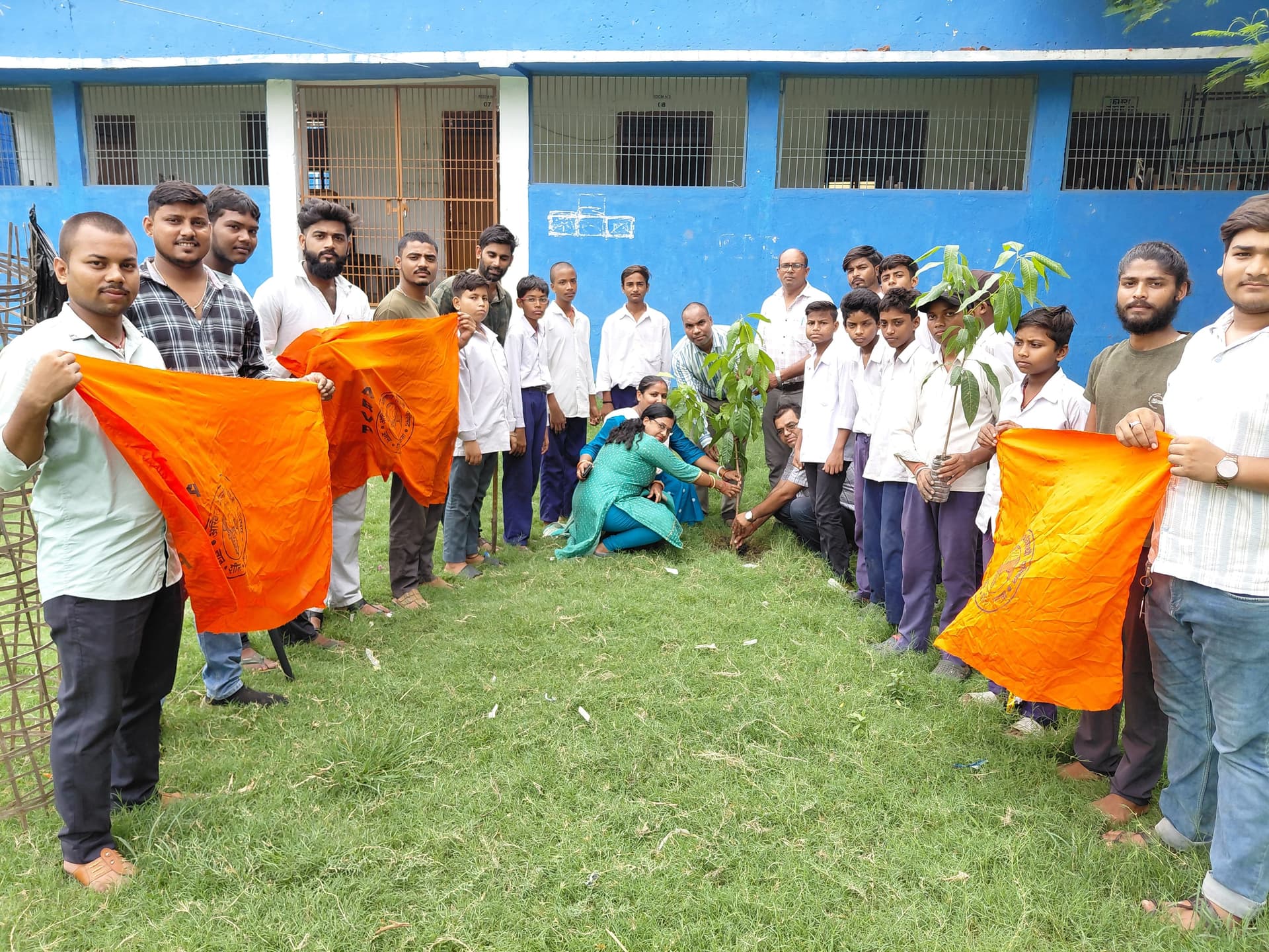 18. विद्यार्थी परिषद के 78 वें स्थापना दिवस पर किया गया पौधारोपण 18. विद्यार्थी परिषद के 78 वें स्थापना दिवस पर किया गया पौधारोपण