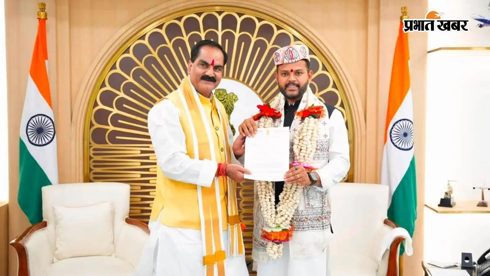 सांसद डॉ. गोपाल जी ठाकुर और केंद्रीय मंत्री राममोहन नायडू के मुलाकात की तस्वीर सांसद डॉ. गोपाल जी ठाकुर और केंद्रीय मंत्री राममोहन नायडू के मुलाकात की तस्वीर