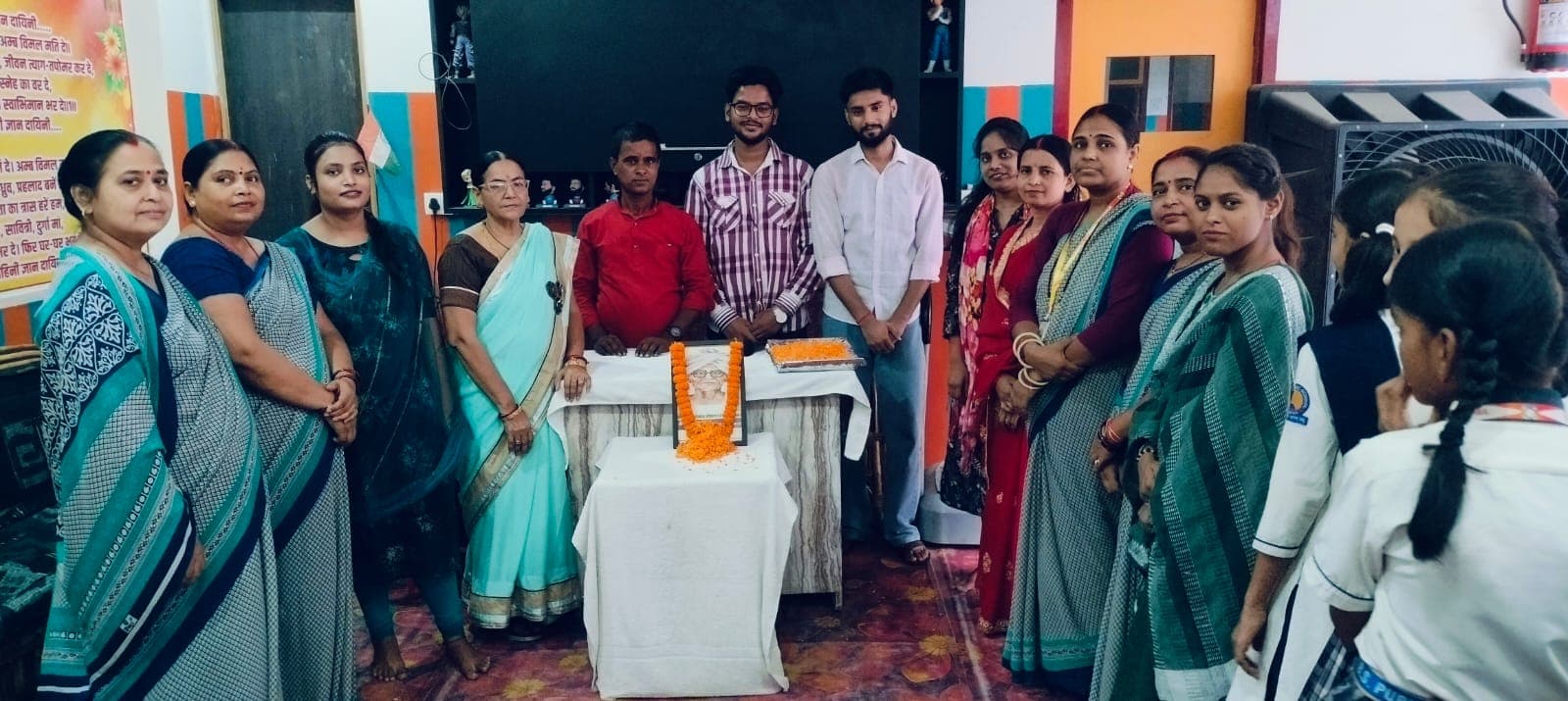 पुण्यतिथि पर याद किये गये लोककवि भिखारी ठाकुर पुण्यतिथि पर याद किये गये लोककवि भिखारी ठाकुर