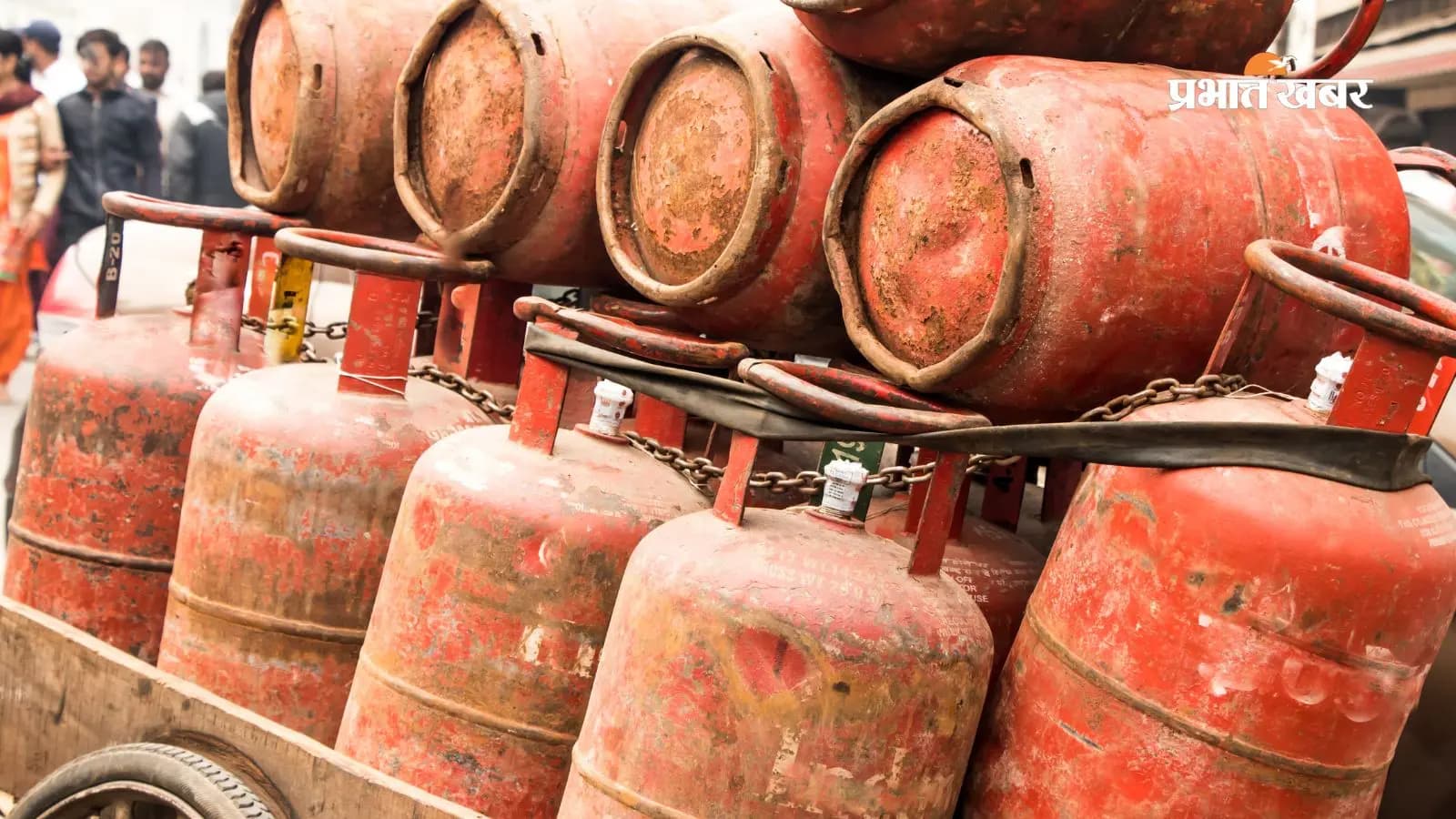 LPG Rules 2026: गैस कनेक्शन से जुड़े 8 बड़े नियम, नहीं माने तो सिलेंडर बुकिंग में आ सकती है दिक्कत LPG Rules 2026: गैस कनेक्शन से जुड़े 8 बड़े नियम, नहीं माने तो सिलेंडर बुकिंग में आ सकती है दिक्कत