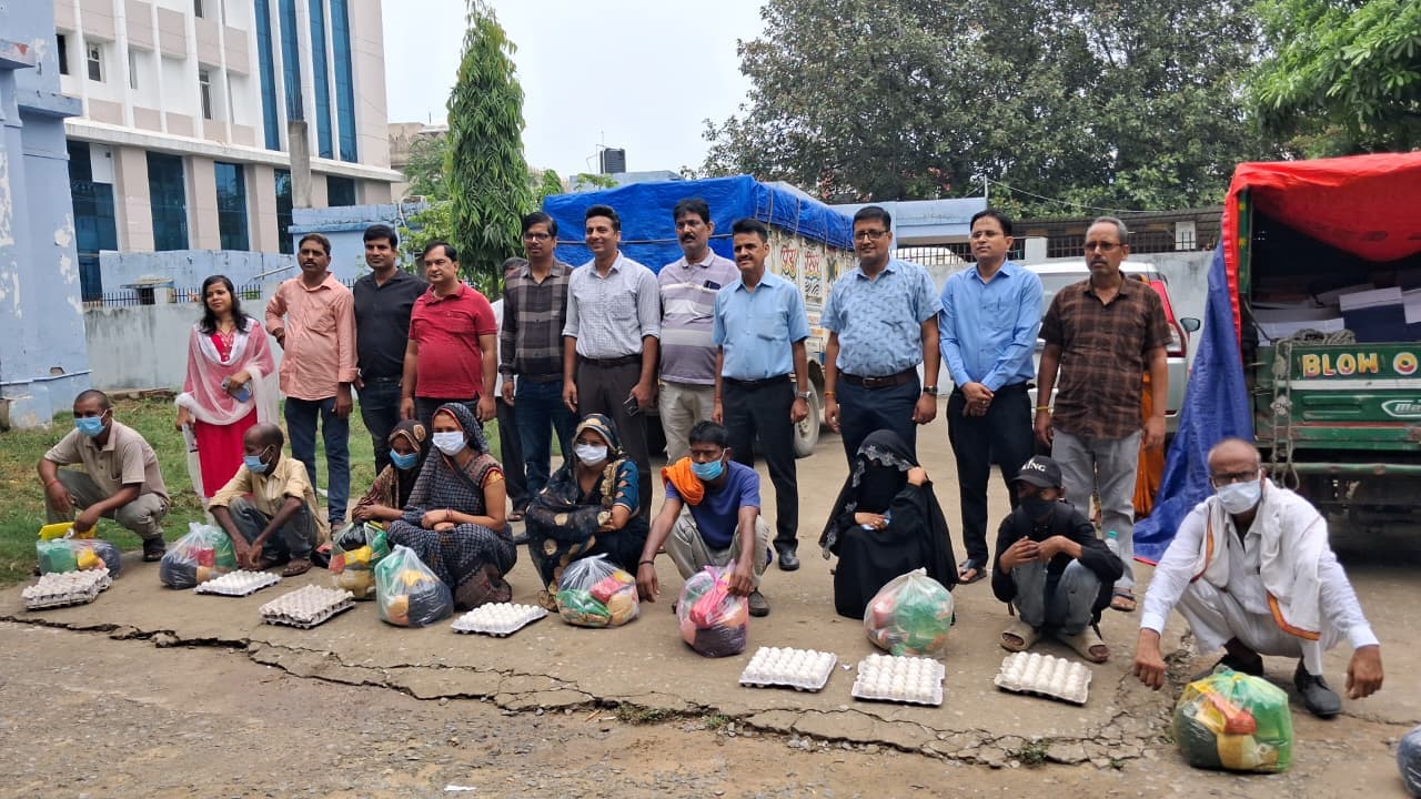 टीबी मुक्त भारत अभियान के तहत 10 पोषण मित्रों को मिला पोषण आहार टीबी मुक्त भारत अभियान के तहत 10 पोषण मित्रों को मिला पोषण आहार