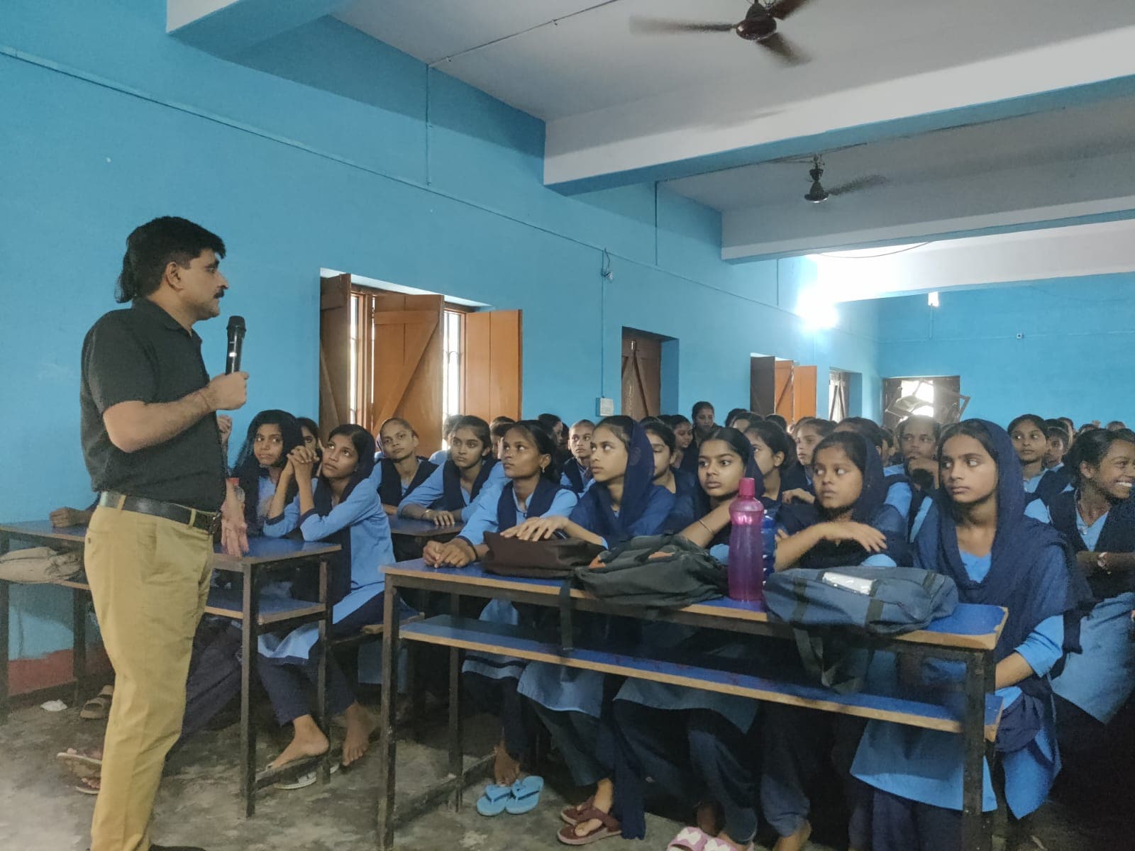 सखी वार्ता कार्यक्रम में छात्रा को किया गया जागरूक सखी वार्ता कार्यक्रम में छात्रा को किया गया जागरूक